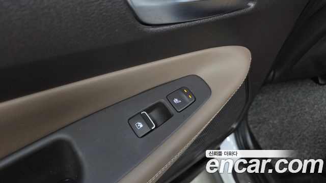 Hyundai Santafe 2019 — photo 25