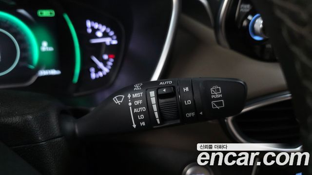 Hyundai Santafe 2019 — photo 29