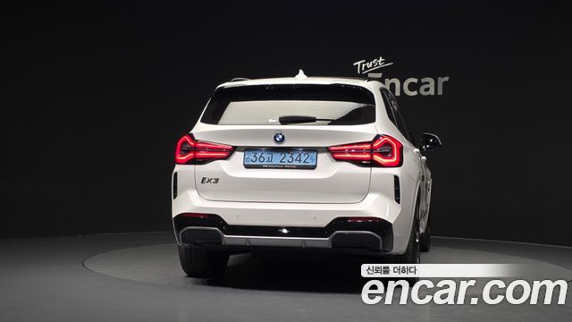 BMW iX3 2023 — photo 4