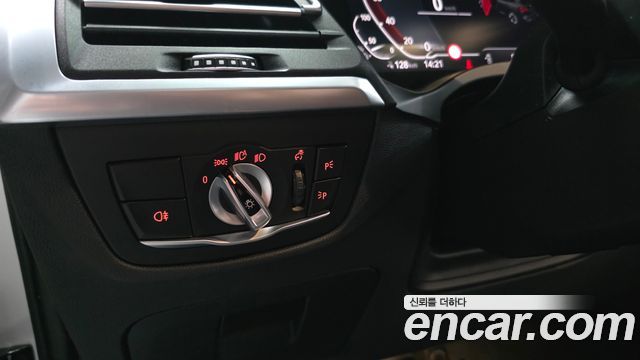 BMW iX3 2023 — photo 30
