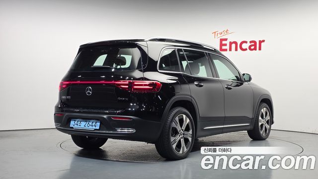Mercedes-Benz EQB 2026 — photo 2