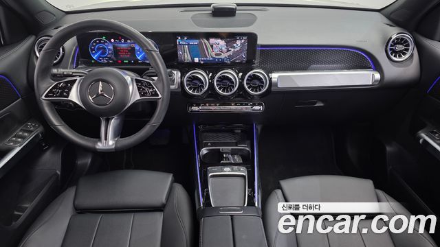 Mercedes-Benz EQB 2026 — photo 10
