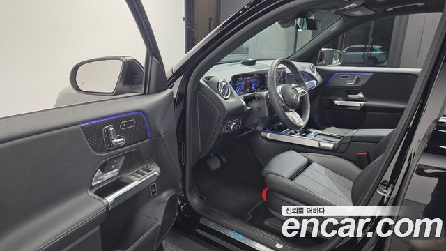 Mercedes-Benz EQB 2026 — photo 13
