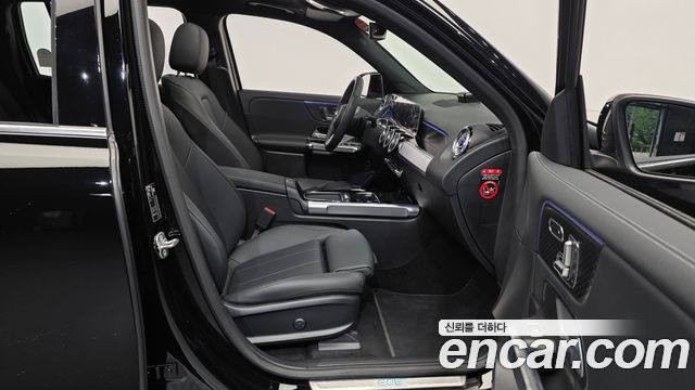 Mercedes-Benz EQB 2026 — photo 17