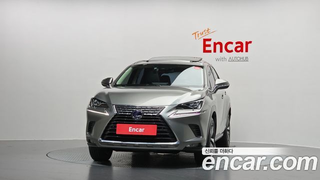 Lexus NX 2021 — photo 3