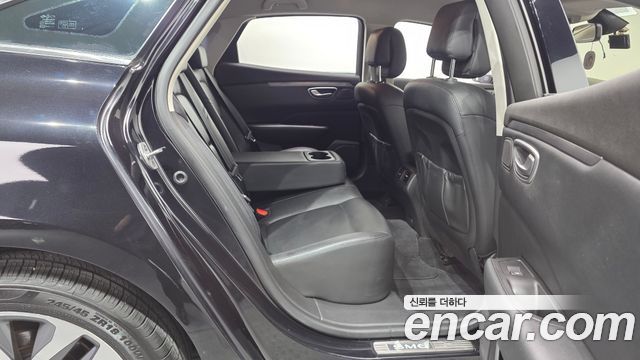 Renault Korea SM6 2017 — photo 17