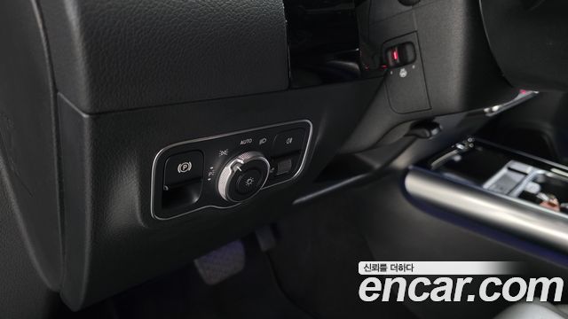 Mercedes-Benz EQA 2021 — photo 20