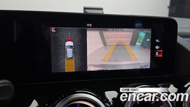 Mercedes-Benz EQA 2021 — photo 22