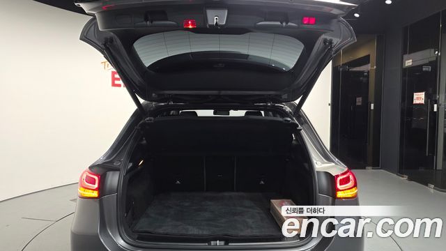 Mercedes-Benz EQA 2021 — photo 26