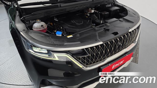 Kia Canival 2023 — photo 6
