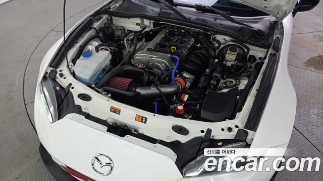 Mazda MX-5 Miata 2019 — photo 6