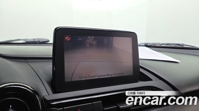 Mazda MX-5 Miata 2019 — photo 15