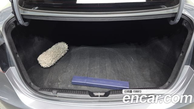 Hyundai AVANTE 2014 — photo 23