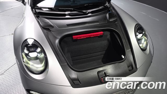 Porsche 911 2022 — photo 6