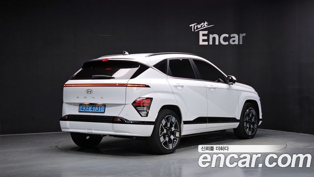 Hyundai Kona 2023 — photo 2
