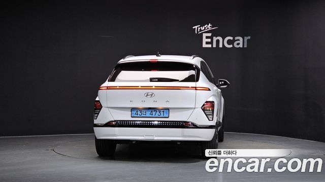 Hyundai Kona 2023 — photo 4