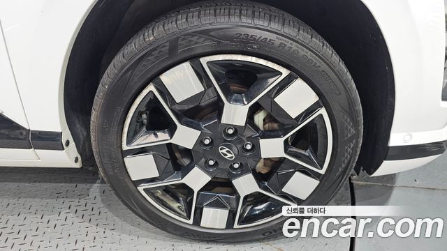 Hyundai Kona 2023 — photo 7