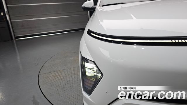 Hyundai Kona 2023 — photo 8