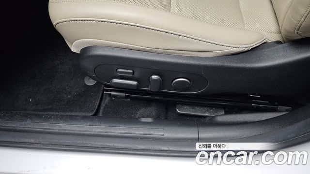Hyundai Kona 2023 — photo 37
