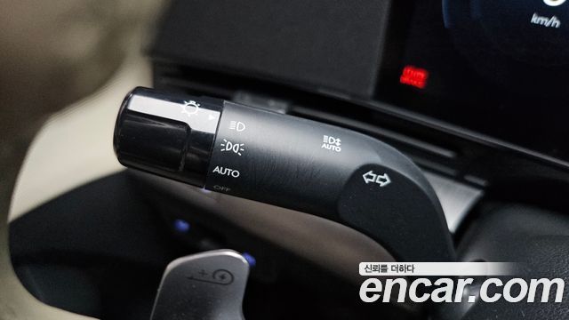 Hyundai Kona 2023 — photo 38