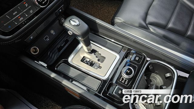 KG Mobility Rexton 2018 — photo 9