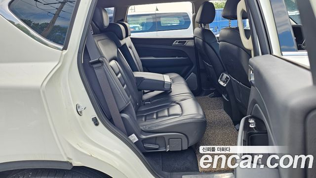 KG Mobility Rexton 2018 — photo 12