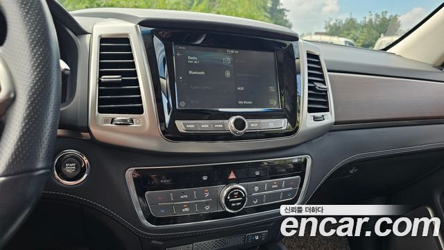 KG Mobility Rexton 2018 — photo 13