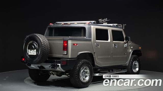 Hummer H2 2005 — photo 2