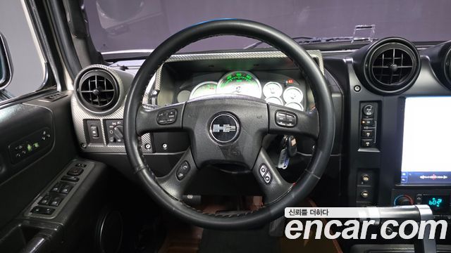 Hummer H2 2005 — photo 13