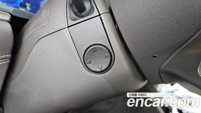 Ford Explorer 2022 — photo 27