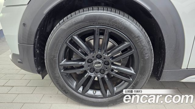 Mini Countryman 2021 — photo 5