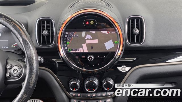 Mini Countryman 2021 — photo 20