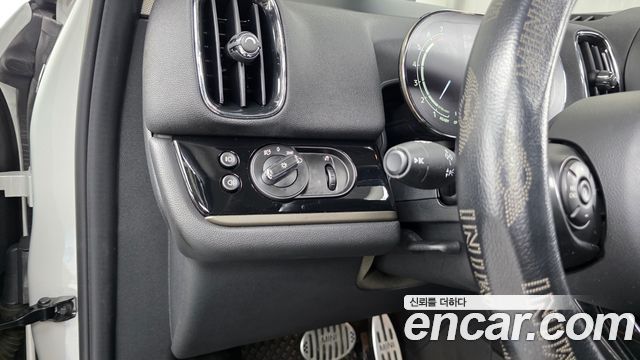 Mini Countryman 2021 — photo 22