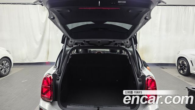 Mini Countryman 2021 — photo 26