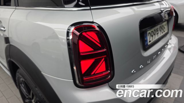 Mini Countryman 2021 — photo 9
