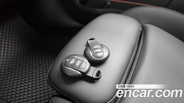 Mini Countryman 2021 — photo 27