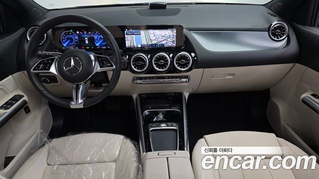Mercedes-Benz EQA 2026 — photo 10