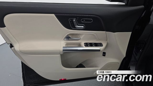 Mercedes-Benz EQA 2026 — photo 14