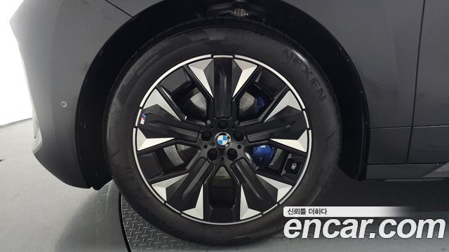 BMW iX 2026 — photo 5