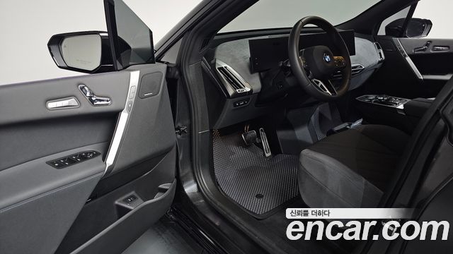 BMW iX 2026 — photo 17