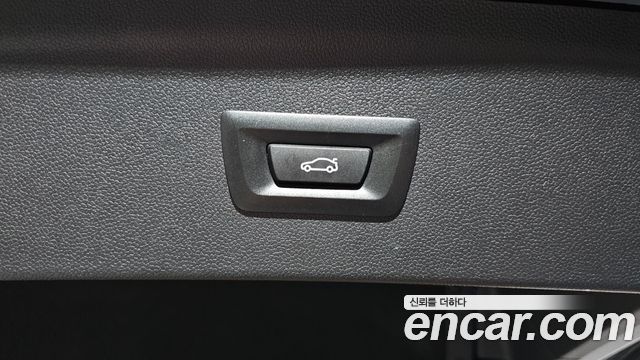 BMW iX 2026 — photo 32