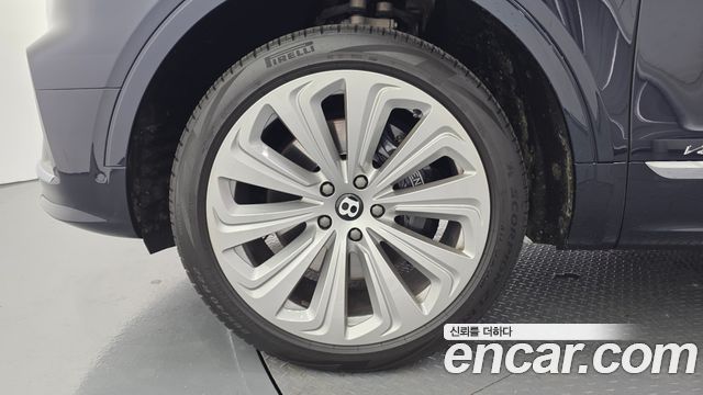 Bentley Bentayga 2022 — photo 5