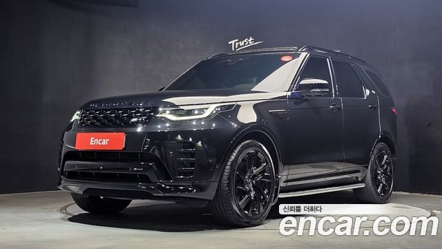 Land Rover Discovery 2023 — photo 1