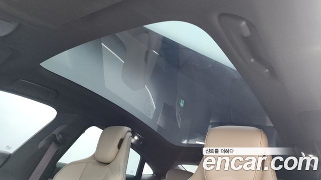 Porsche Taycan 2022 — photo 24