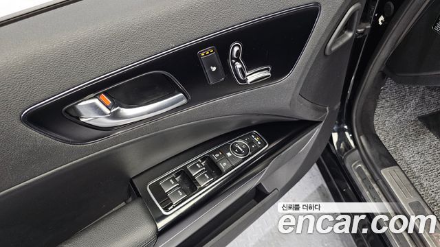 Kia K9 2013 — photo 13