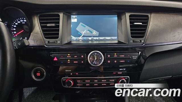 Kia K9 2013 — photo 16