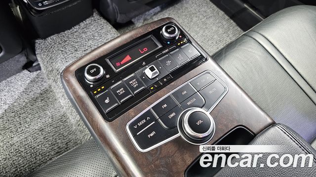 Kia K9 2013 — photo 18