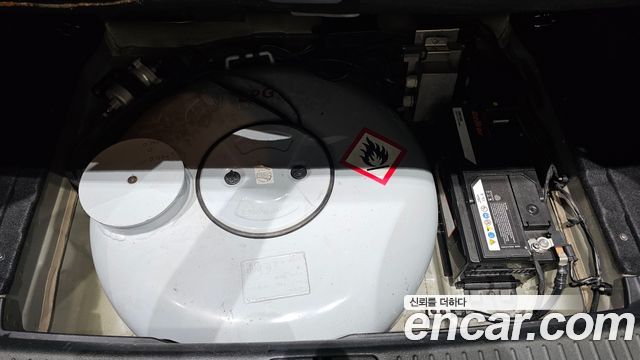 Kia K9 2013 — photo 19