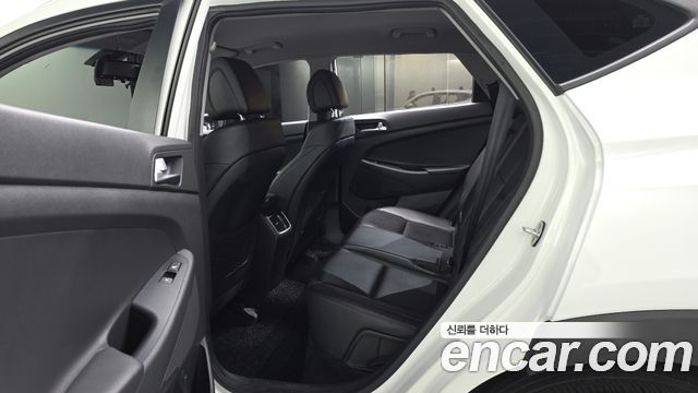 Hyundai Tucson 2018 — photo 16