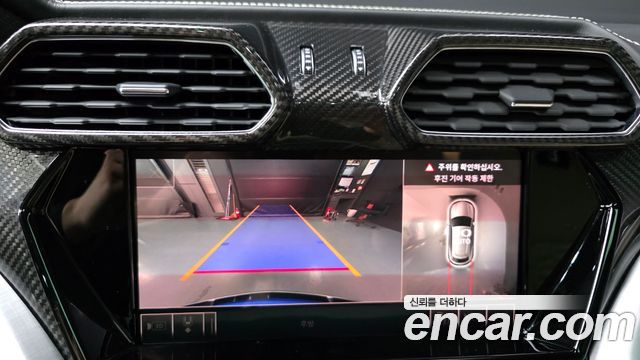 Lamborghini Urus 2021 — photo 21